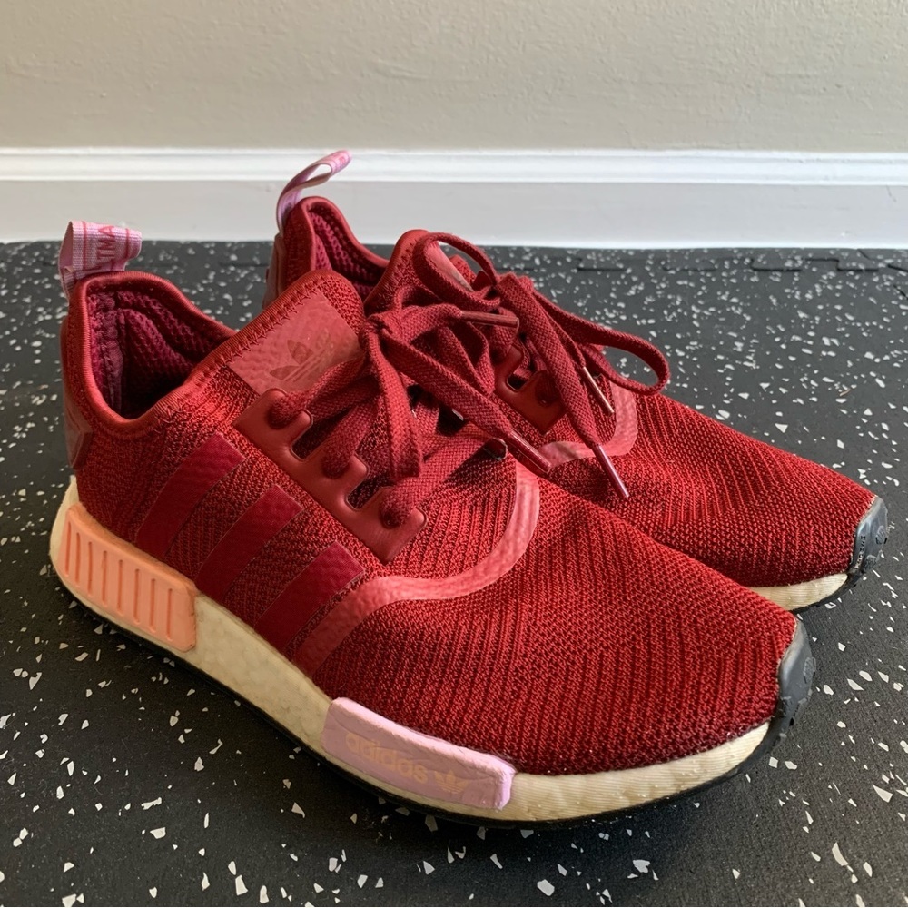 Adidas NMD R1 Collegiate Burgundy